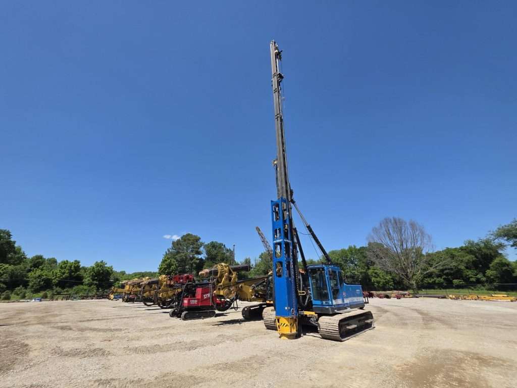 Junttan pile driving rig rental